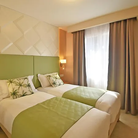 Aparthotel Saint-jean 5*