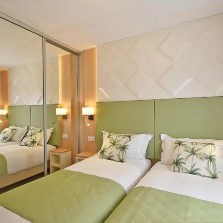 Saint-jean Apartahotel 5*