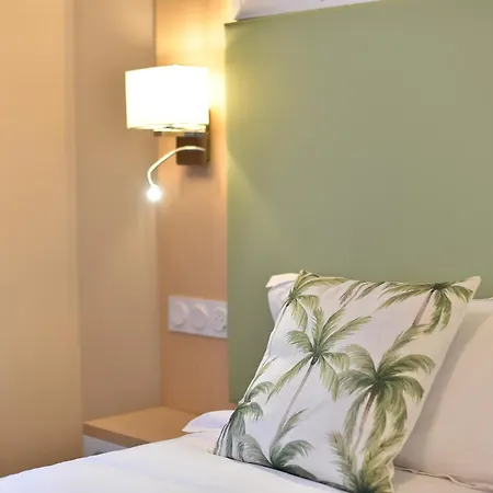 Saint-jean Lägenhetshotell 5*