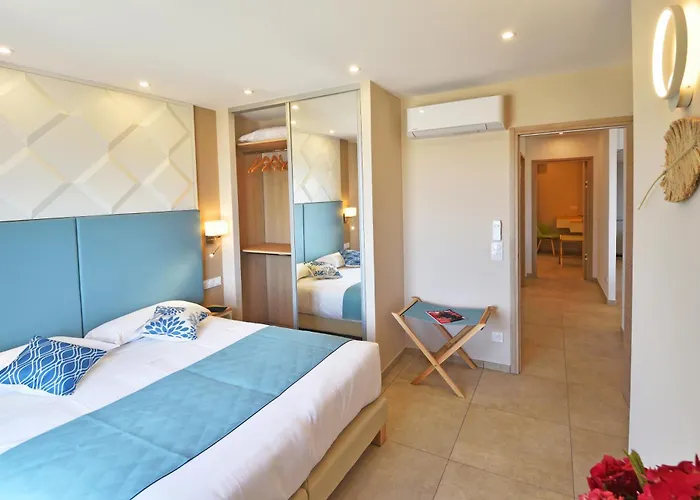 Saint-jean Lägenhetshotell 5*