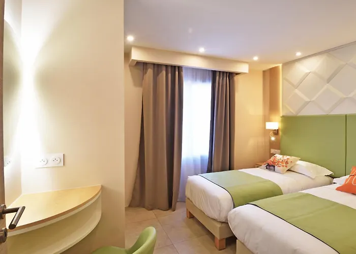 Lägenhetshotell Saint-jean 5*